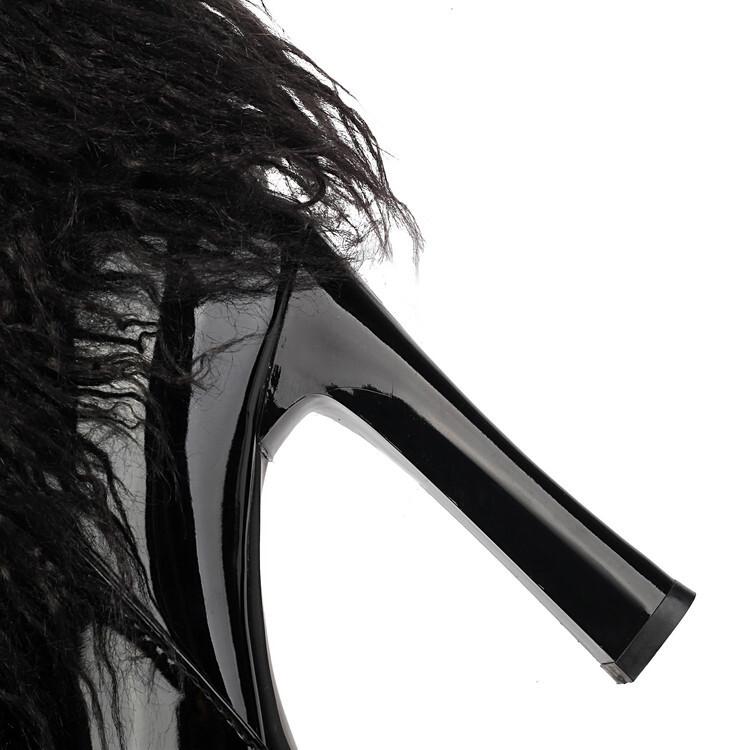 Supply Autumn and Winter Stiletto Thick-soled Large Size Round Head Thick-soled Medium Boots