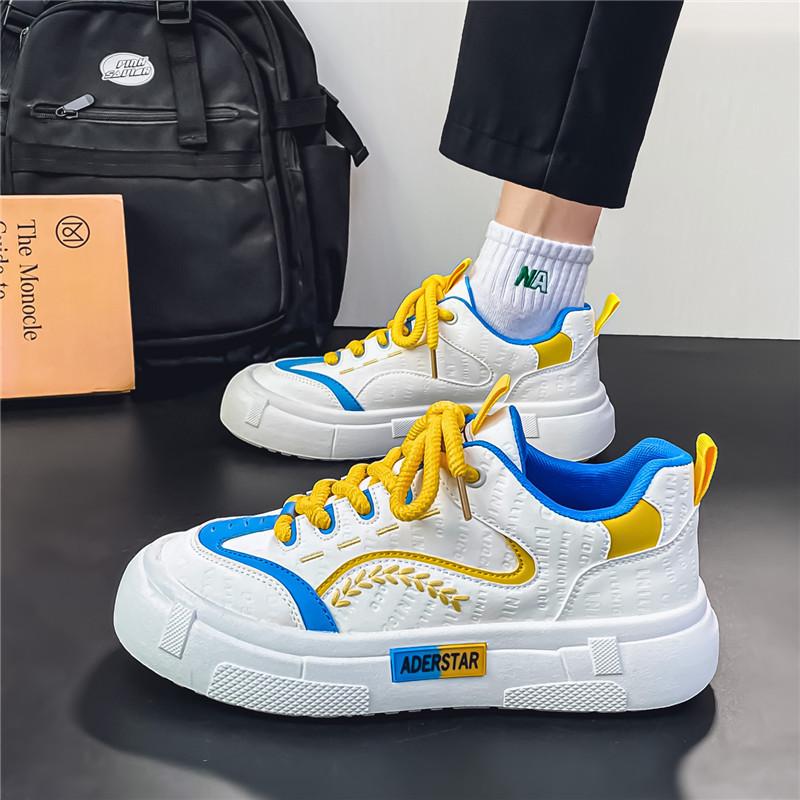 New Boutique Men's Breathable Sneakers Fashion Versatile Casual Board Shoes Lightweight Soft Bottom Youth Sports Running Shoes