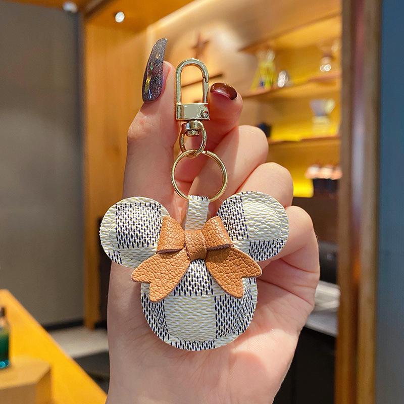 Exquisite Classic Leather Old Flower Car Pendant Keychain with Cute Ball Cartoon Rex Rabbit Fur for Women's Bags