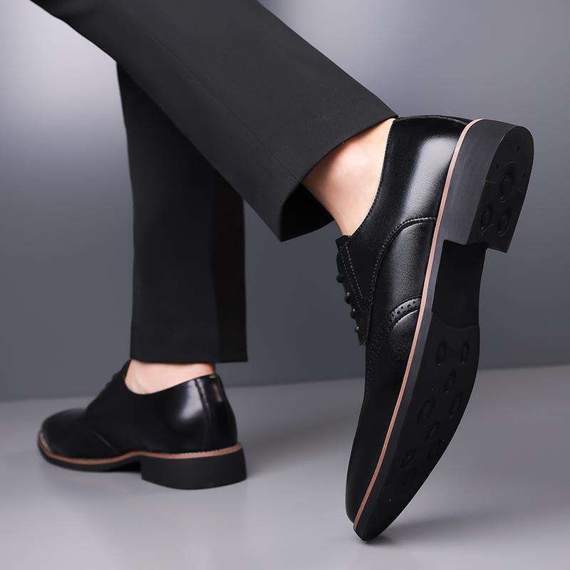 Fashion Wedding Vintage Men Gents Footwear Men Classic Male Business Oxfords Shoes New Male Dress Shoes All-match Fashion Casual Shoes