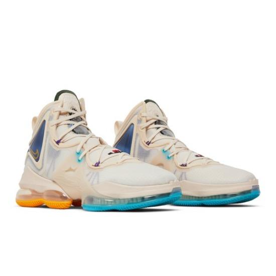 Nike LeBron 19 Minneapolis Lakers DC9339-200 EU 43 красный