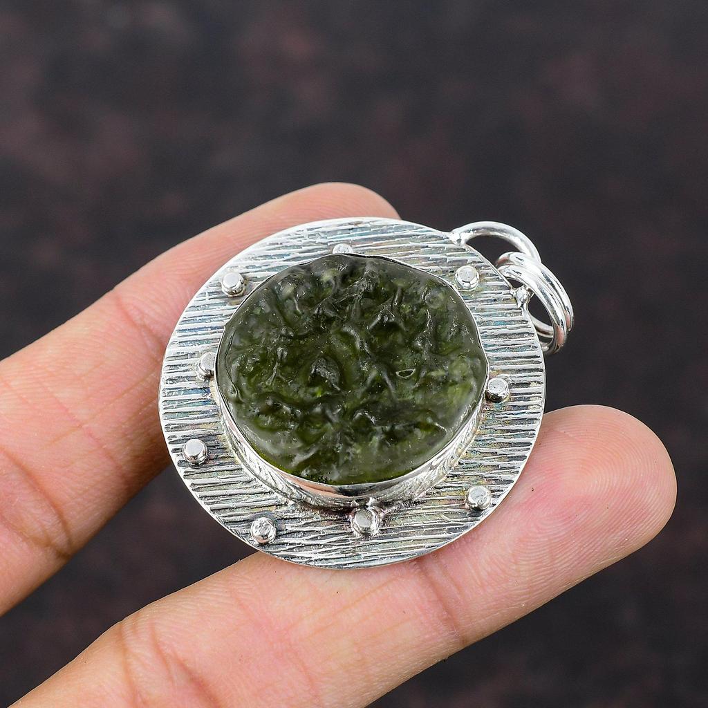 Moldavit-Anhänger, handgefertigt, wunderbarer Schmuck, 925er Sterlingsilber-Anhänger, hochwertiger Edelstein-Schmuck, Geschenk für Mutter, Heilstein-Anhänger