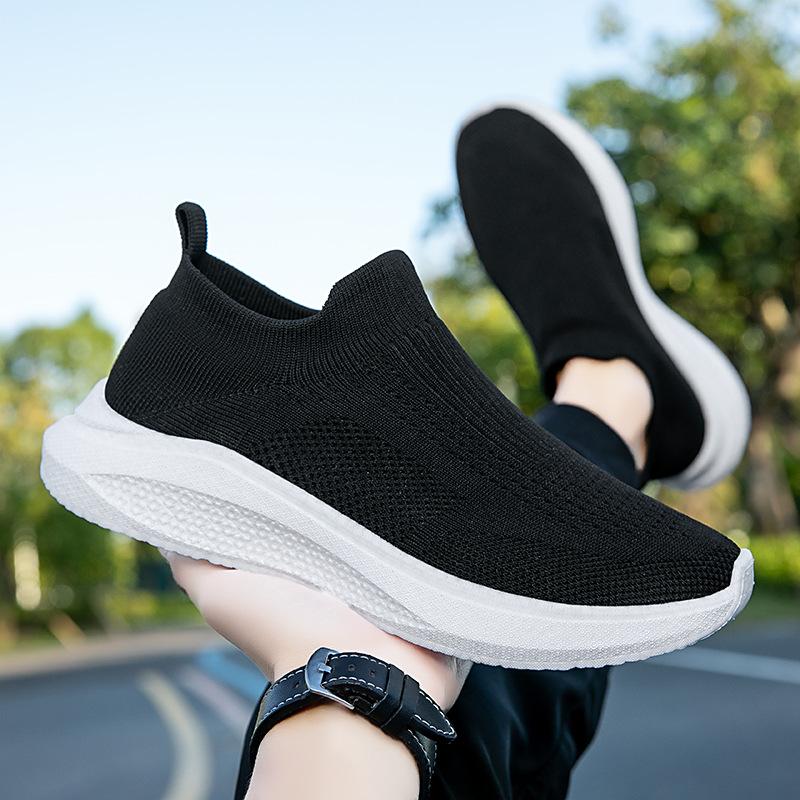 2025 New Men's and Women's Sports Shoes Popcorn Mesh Running Shoes Fly-woven Lightweight Breathable Large-size Running Shoes