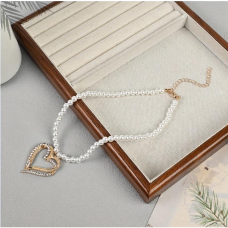 Love pendant earrings stud earrings imitation diamond inlaid pendant necklace set