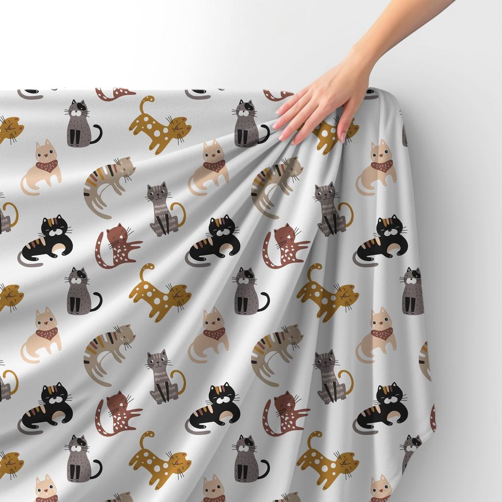 Royal Samt Stoff Polyester Zum Nähen - Motiv Katzen Mit Mustern