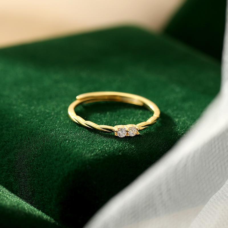 

Кольцо Banyan Tree S925 Silver Zircon Twisted Ring - уникальный дизайн в стиле «холодный перекрывающий» для женщин silver plated, adjustable opening