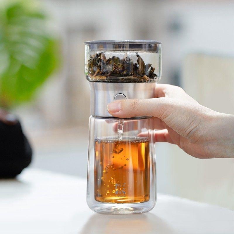 2-in-1 Outdoor Tragbarer Camping Teetasse Reise Teegeschirr Tee-Wasser-Trennungstasse Einzelnes Teegeschirr Mit Teebeutel