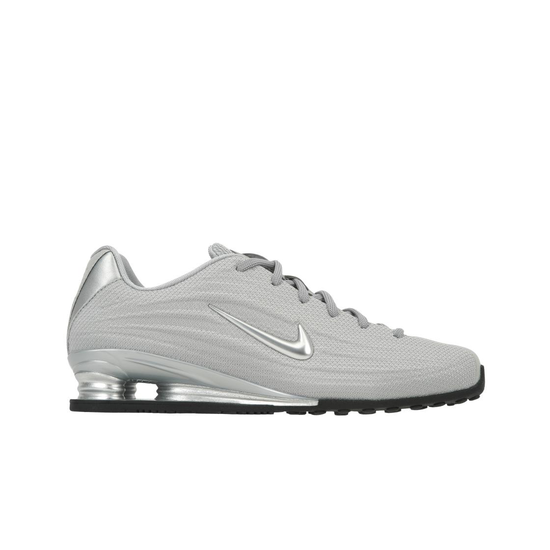 

Жіночі кросівки Nike Shox Z Металік Сріблястий Сірий Чорний HQ7540-001 35.5