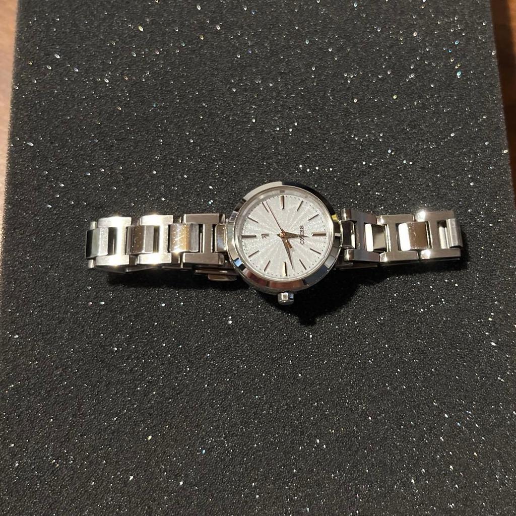 Used LUKIA SSVR140 Silver Watch