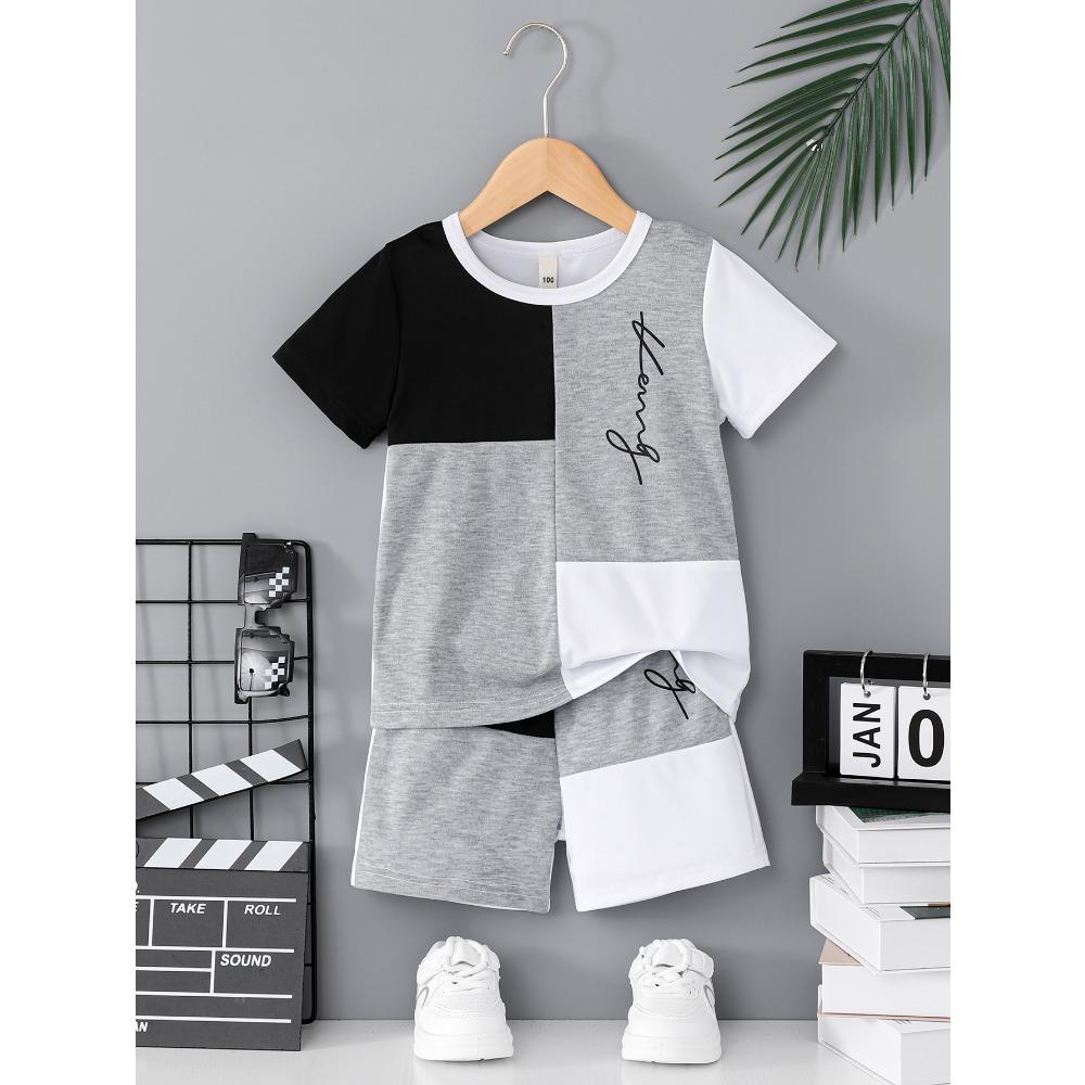 

Boys color blocked signature print 2-piece set, short sleeved T-shirt+shorts 150
