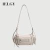 Fashionable Large-Capacity Shoulder Messenger Bag Retro Unique Commuter Bag