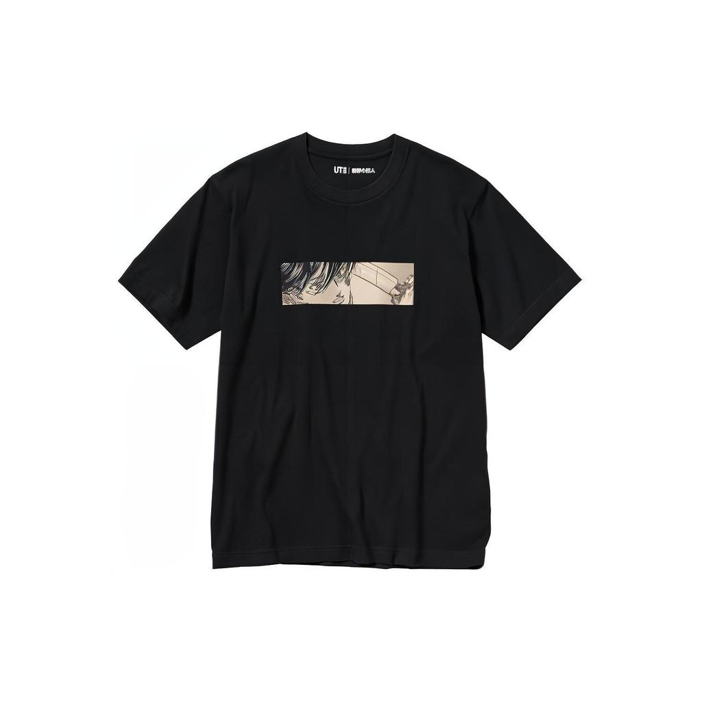Uniqlo X Attack On Titan Collaboration FW23 Comic Avatar Banner Print Crew Neck Short Sleeve T-Shirt Unisex Tops Black 468530-09