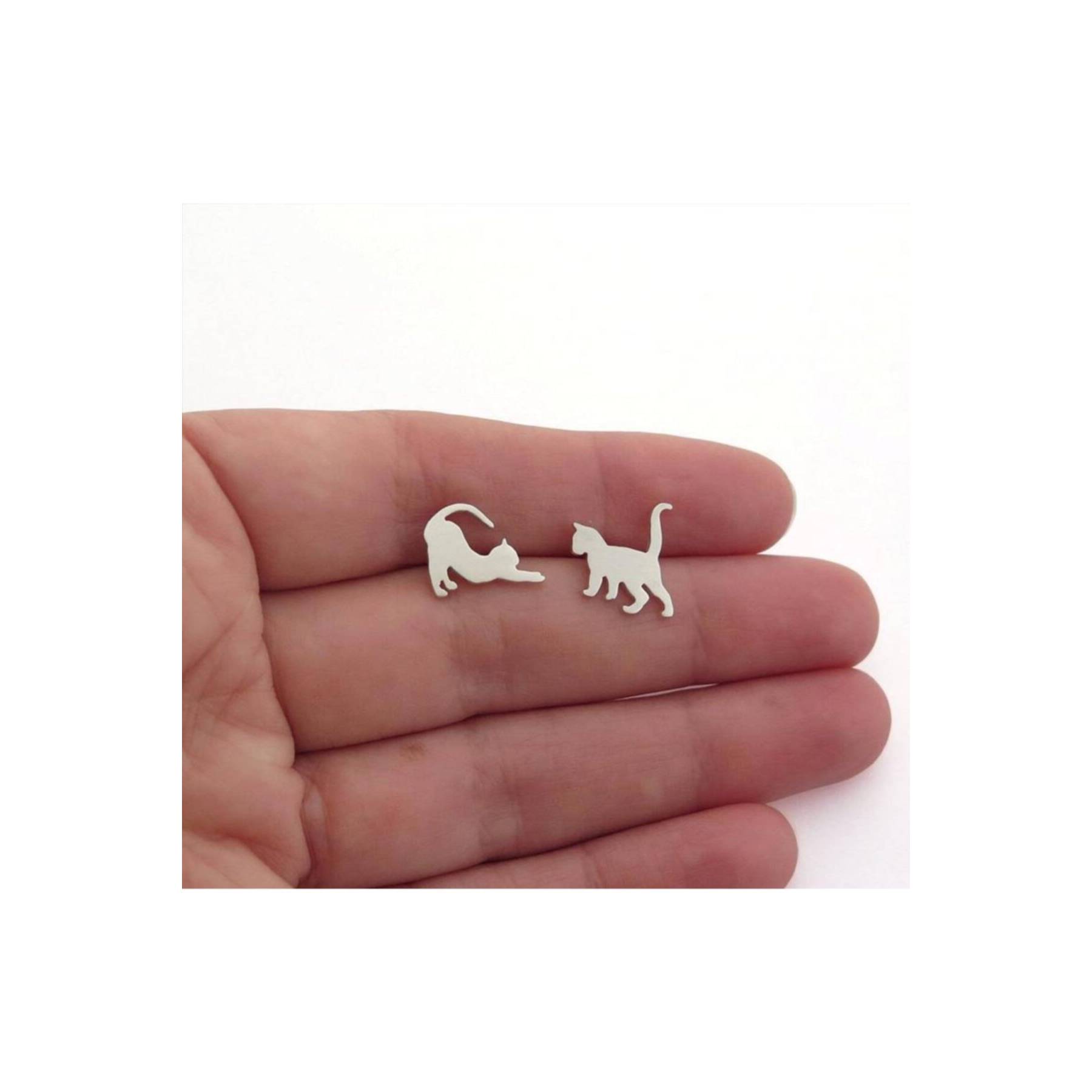 

Cat Model Silver Earrings