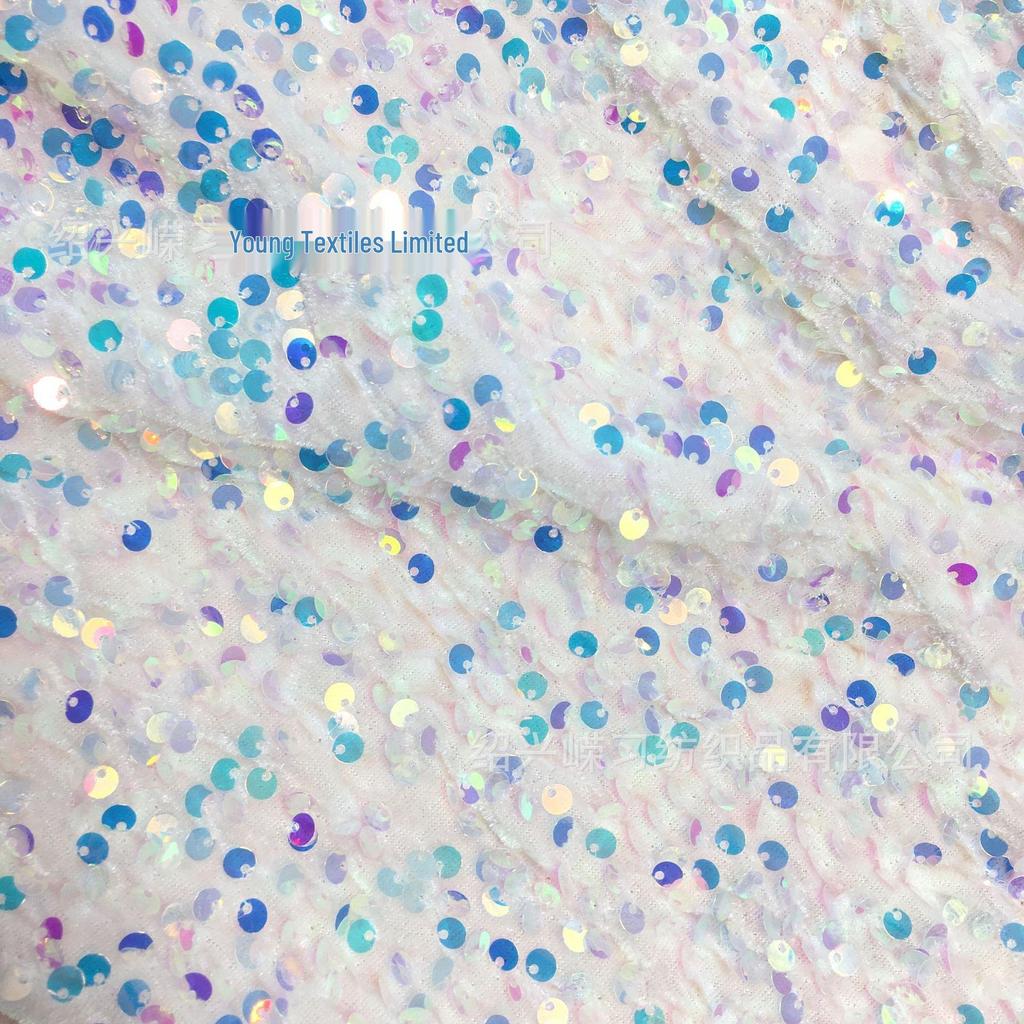 „50-kolorowa 5-milimetrowa flanelowa tkanina z cekinami: Elastyczna, haftowana na odzież damską i obuwie"