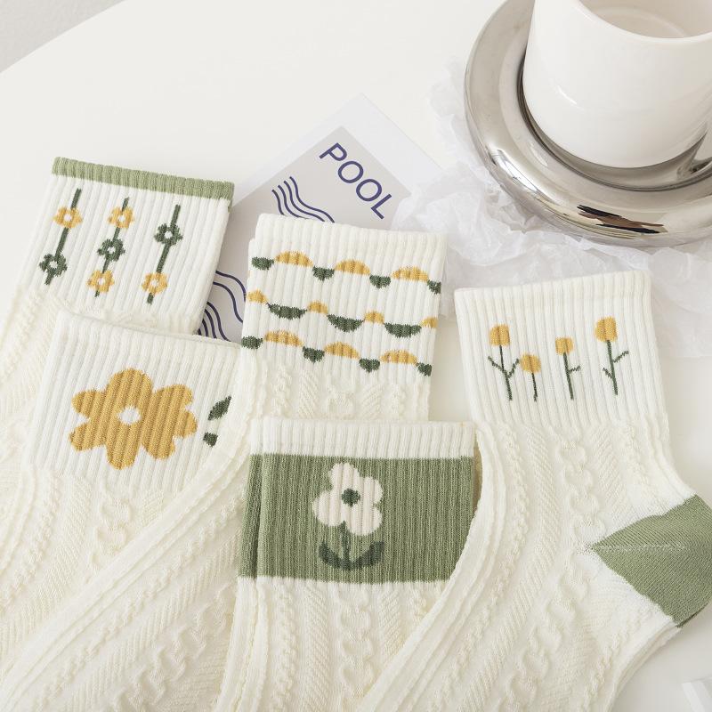 Women's Flower Socks Japanese Korean Style Cute White Black Pink Hajuruku Kawaii Floral Breathable Casual Socks