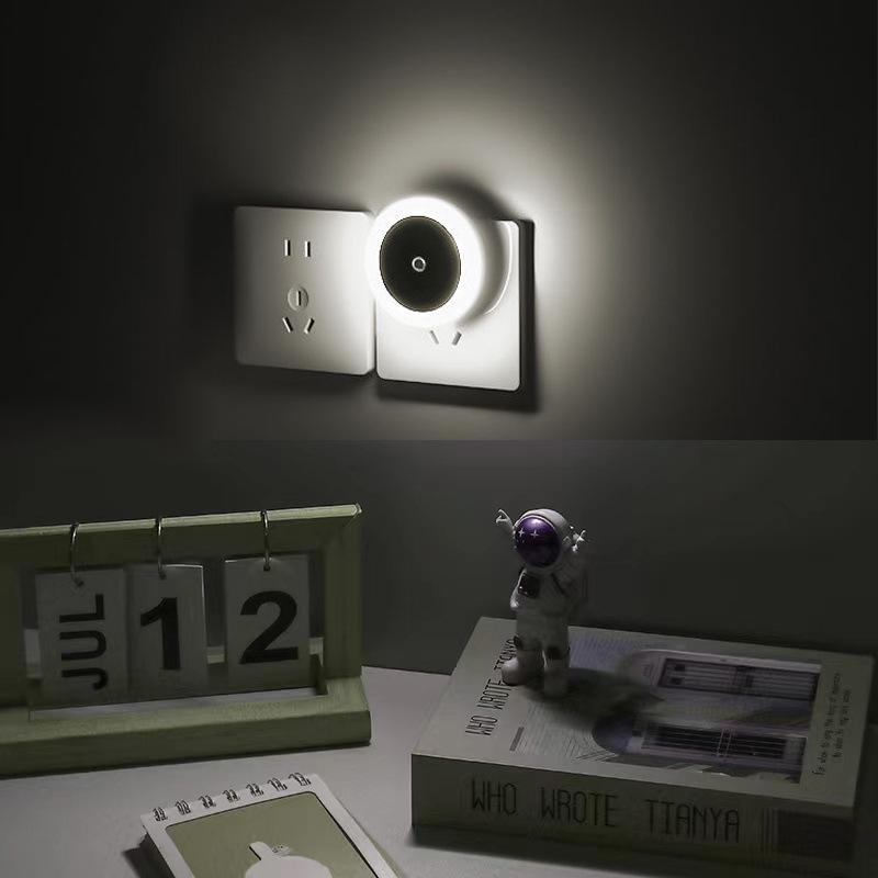 

Ночник с индукцией от света: Романтический ночник-вилка для спальни Default