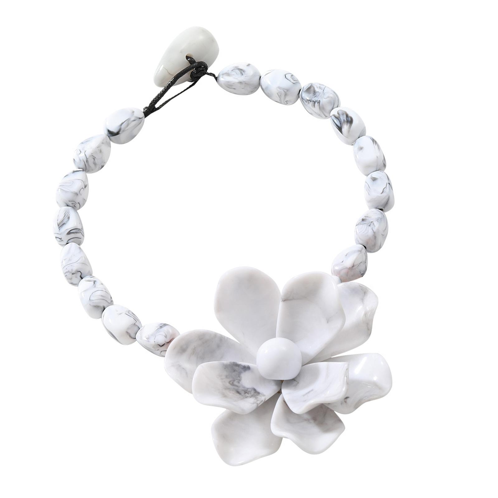 

Элегантное ожерелье с подвеской в виде большого цветка, красочная бисерная цепочка на ключицу, регулируемая длина, шейная цепочка для стильных леди белый