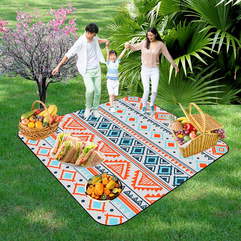 Picnic Blankets Extra Large, Waterproof Foldable Outdoor Beach Blanket,3-Layer Picnic Mat for Camping, Hiking, Travel, Park, Concerts