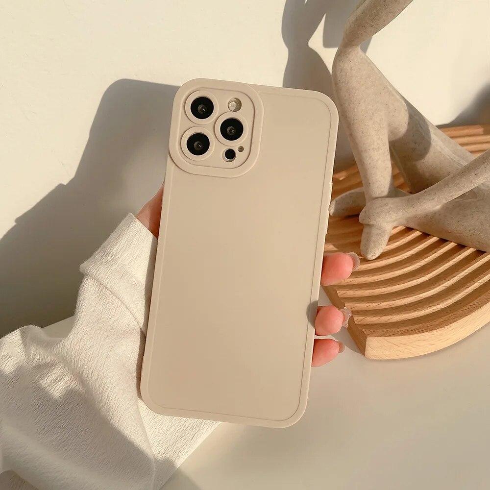 Retro Matowe Etui na Telefon w Jednolitym Kolorze Dla iPhone 15 14 13 12 11 Pro Max 7 8 Plus XS X XR SE2022 Mini Miękkie Silikonowe Etui Odporne na Wstrząsy