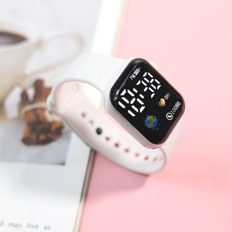 

Популярные модные электронные часы YI в стиле кнопки для учеников начальной и средней школы - Спортивные и повседневные часы-выражение