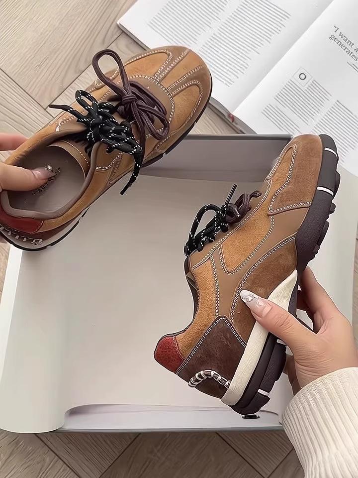 

Thick-soled inner height increase German training shoes women s 2025 new autumn versatile sports and leisure board shoes retro brown Forrest Gump shoe 40