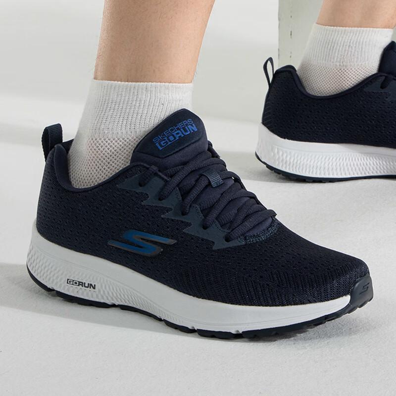 

Skechers Men s Running Shoes 220375 10