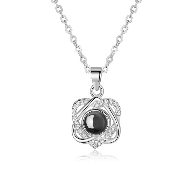 

Двойная любовь Проекция в форме сердца Я люблю тебя Ключичная цепочка Нежный ветер