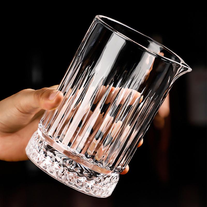 Crystal Cocktail Mixing Glass 700ml Seamless Thick Weighted Bottom Wine Glass Drink Whiskey Stirring Glass for Bartender Tools
