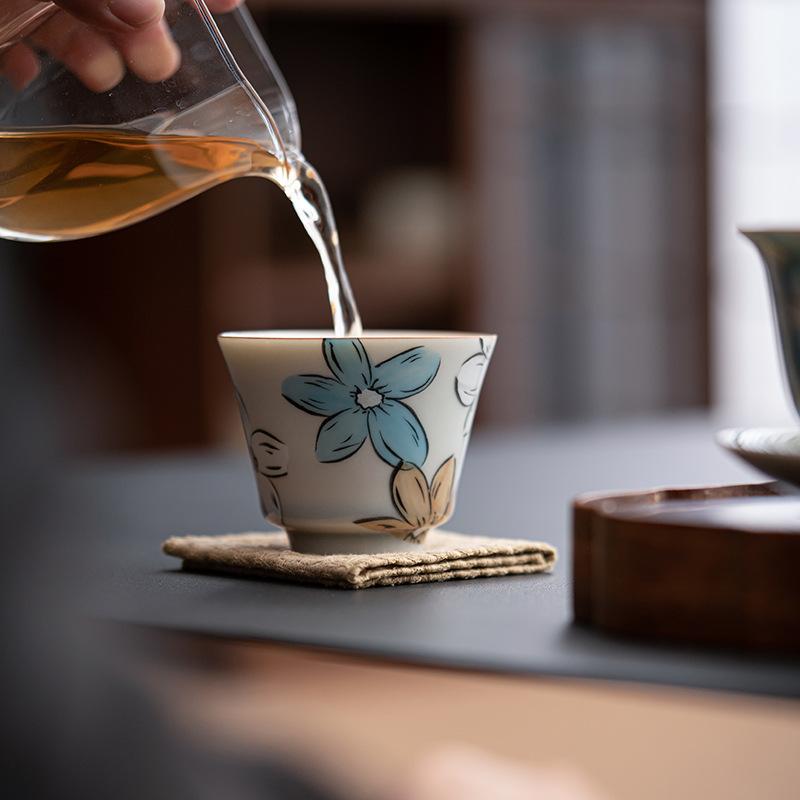 Japanese-Style Cherry Blossom Ceramic Kung Fu Teacups Creative Ice Gray Glaze Household Tea Utensils Single Cup 2025 New