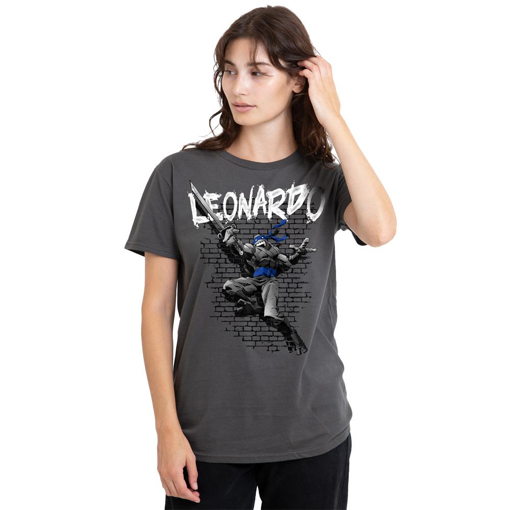 Teenage Mutant Ninja Turtles Unisex Adult Leonardo T-Shirt