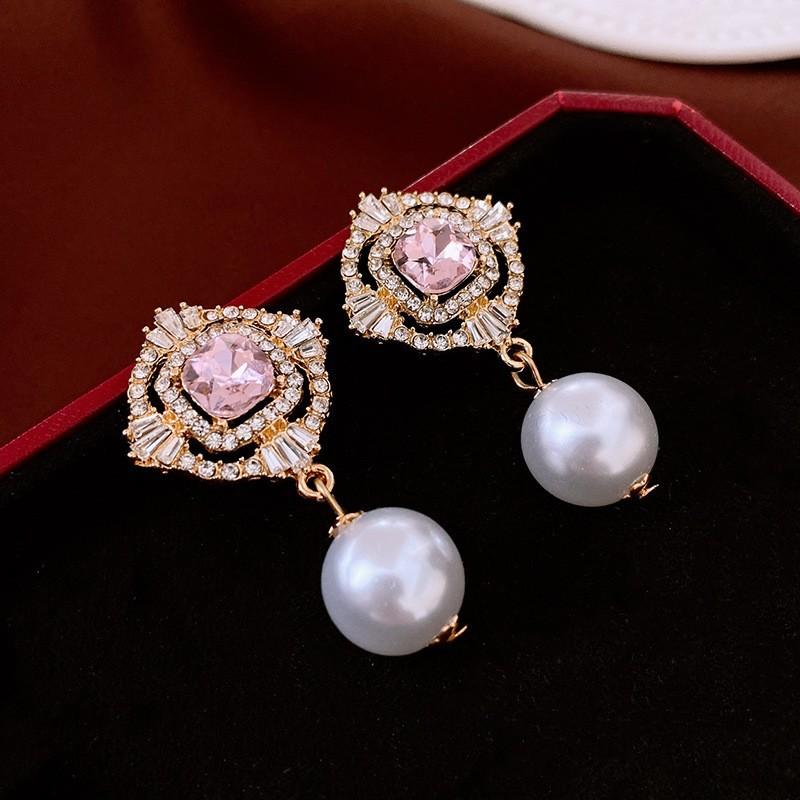 Silver Needle Diamond Pearl C-Shaped Earrings French Retro Premium Temperament Earrings Personality Light Luxury Earrings Women