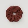THE RYE Suede Pleats Scrunchie(Red Orange)