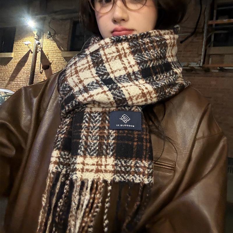 Plaid scarf women's winter new shawl versatile student warm scarf male couple