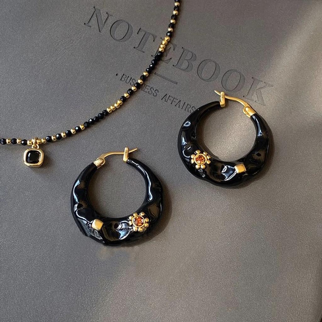 Kadınlar İçin Vintage Siyah Emaye Damla Sırlı Halka Küpeler Premium Zarif Trend Statement Kulak Tokası Küpe Parti Takısı Hediye