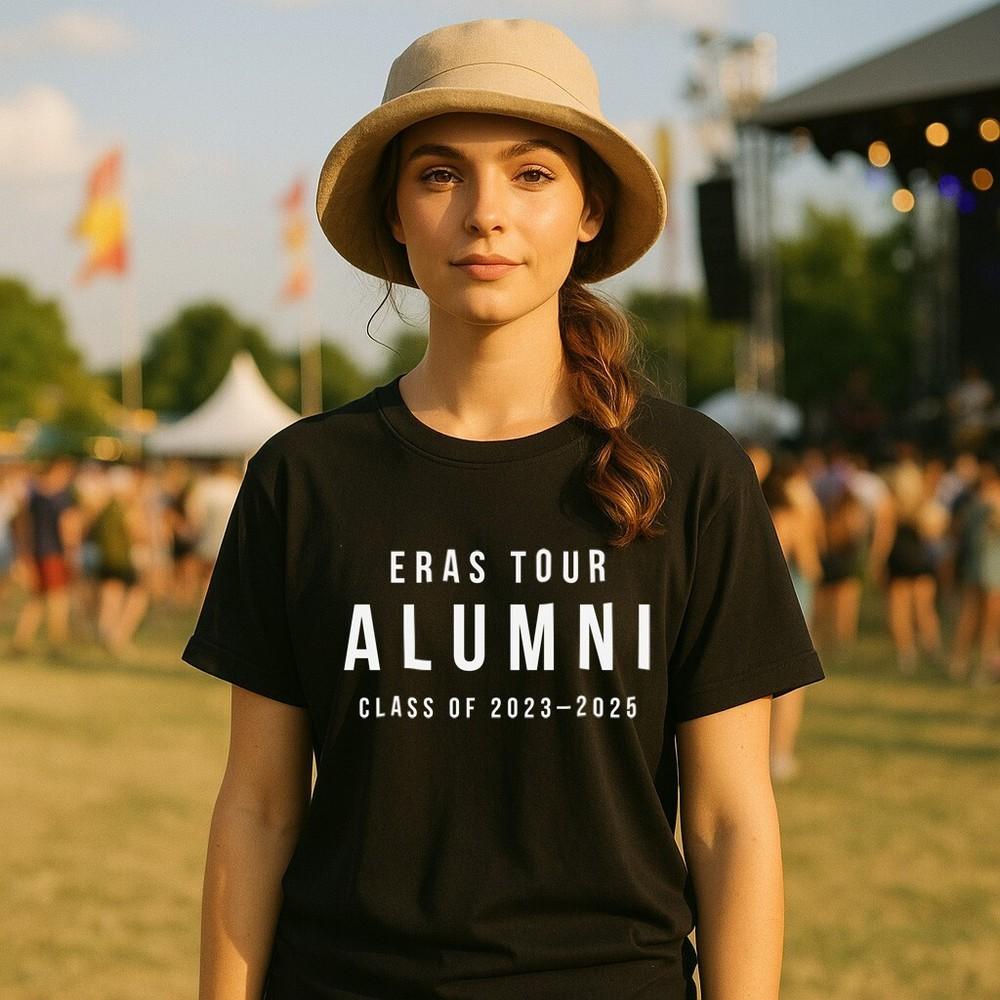 

Футболка Eras Tour Alumni 2030 - 2025 Женская Унисекс Музыкальная Футболка для Концерта 4XL