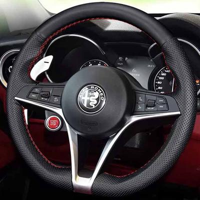 Ręcznie szyta, wysokiej jakości, antypoślizgowa, czarna, oryginalna skórzana osłona kierownicy samochodu do Alfa Romeo Giulia Stelvio 2015-2018