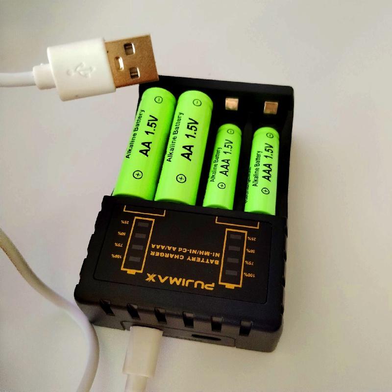 Charging Pool Charger Alkaline AA-AAA 1.5V 3000mAh Environmentally Friendly All-around Rechargeable Battery