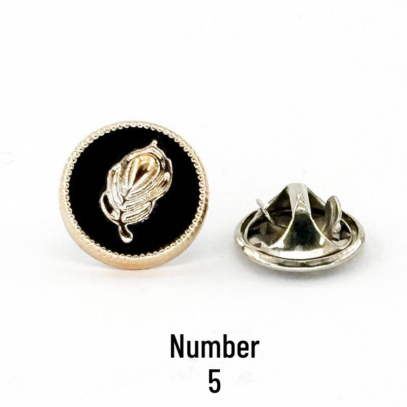 Detachable Invisible Cute Buckle for Sweaters and Shirts