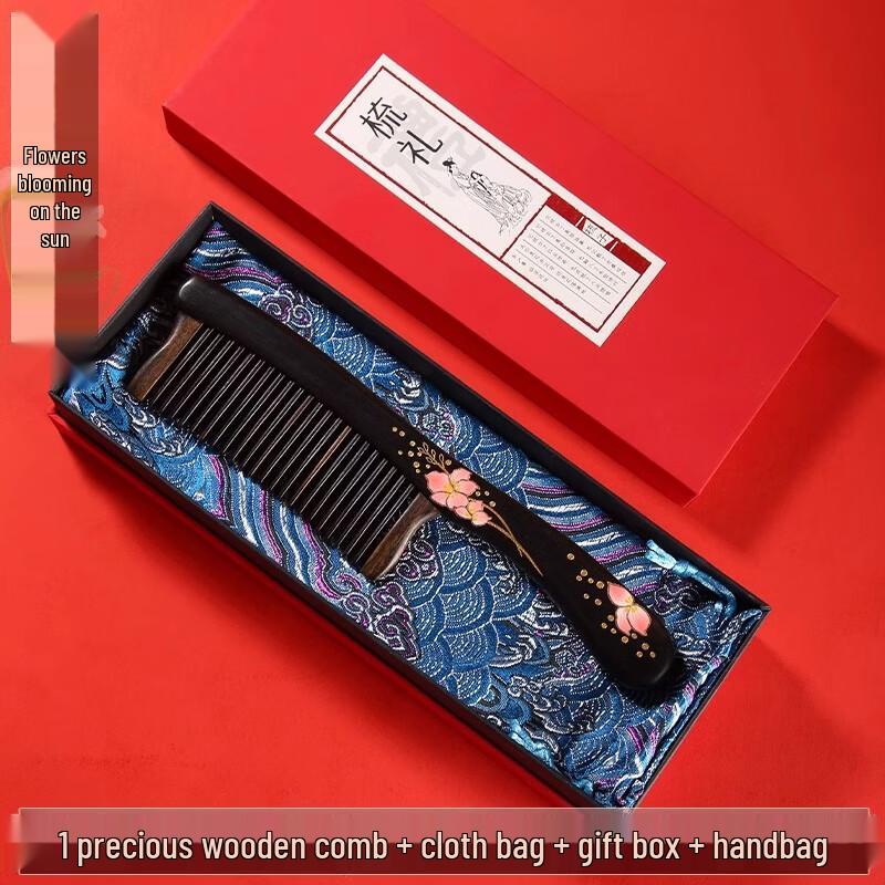 Sandalwood Long-Handled Comb Gift Set
