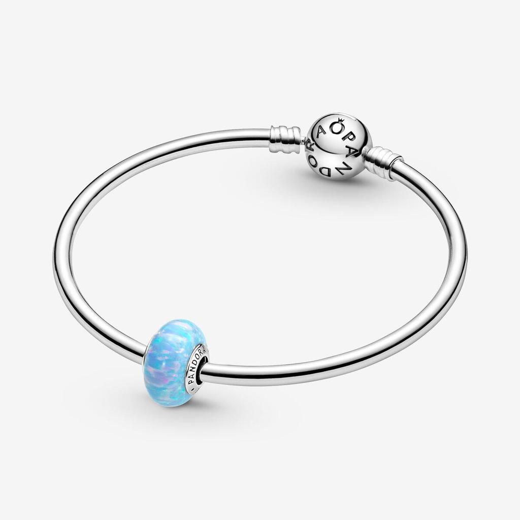 Pandora Opaleszierender Ozeanblauer Charm