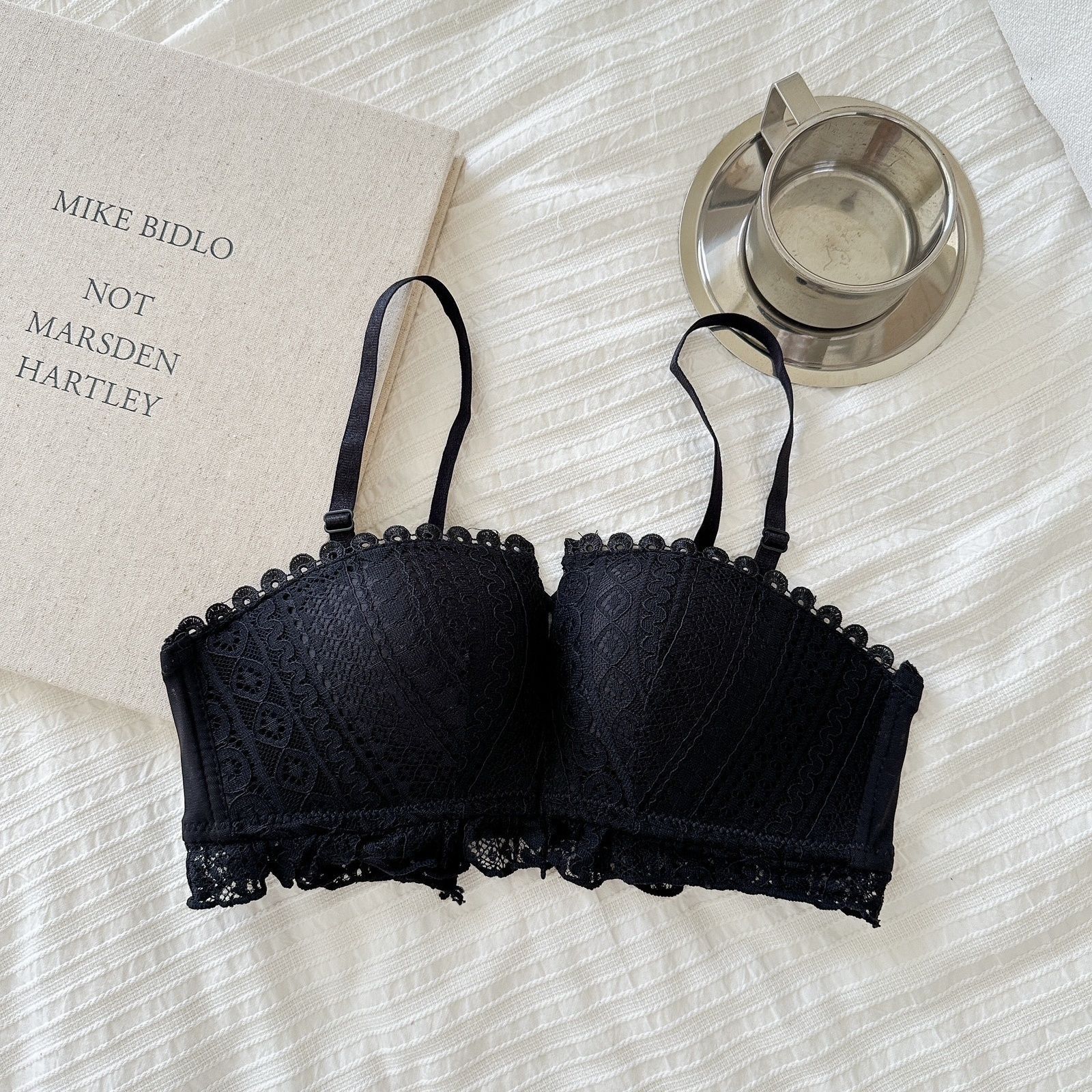 

Girls Simple Bras Push Up Bras Soft Wireless Sports Bras Women Sexy Bras 34/75AB чорний