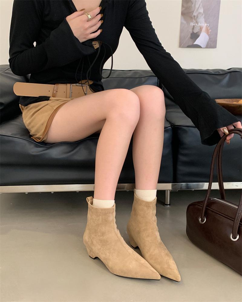 Thick heel French retro pointed short boots women's boots 2025 new autumn and winter thin boots velvet