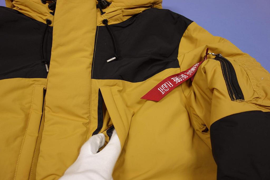 Alpha Industries Avalanche Outerwear TA0645 S V.Yellow
