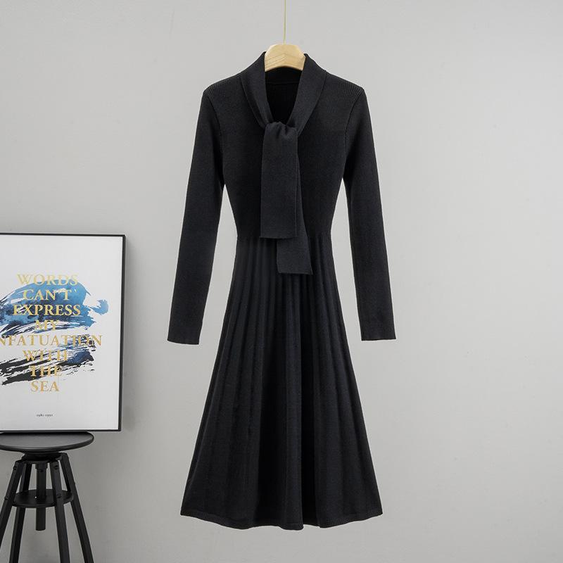 A New High-end Women's Autumn and Winter Dress with A Scarf Collar and A Cinched Waist