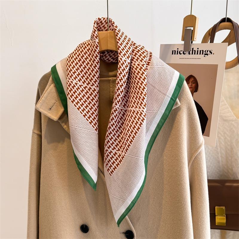 Women S Fashion Small Square Scarf For Spring Autumn Neck Protection