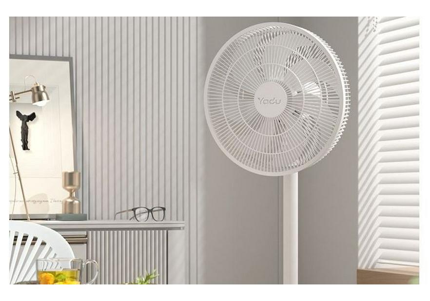 Remote Control Oscillating Floor Fan with Powerful Wind