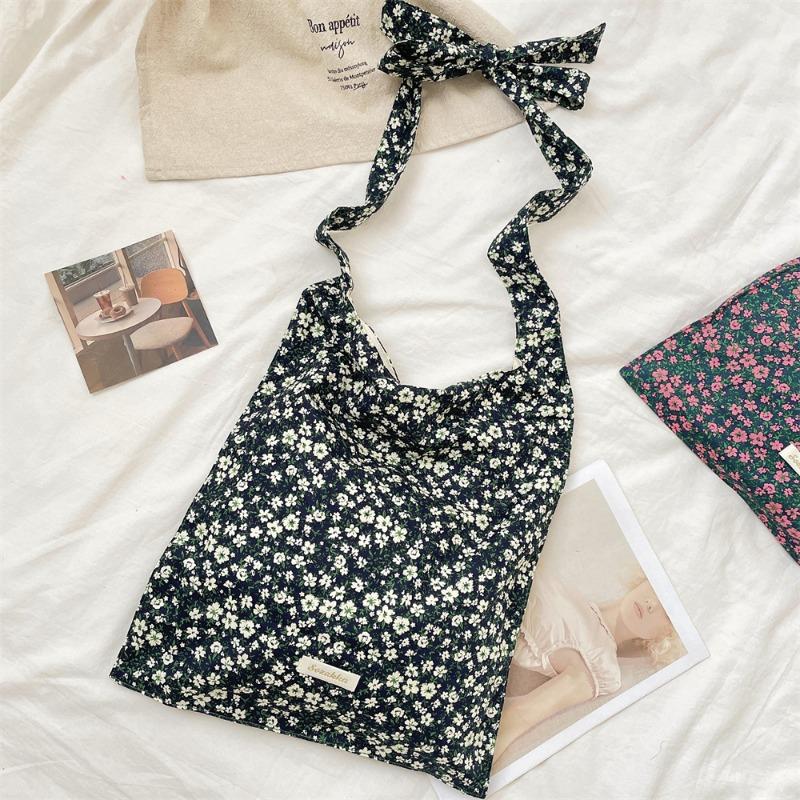 52 New fresh floral canvas bag women's street versatile underarm bag shoulder bag large capacity women's canvas bag