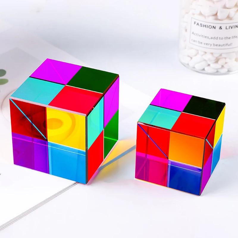 Miniatury Stolní figurky Rubik Cube K9 Barevné Křišťálové kostky Ornamenty Moderní obývací pokoj Originální kreativní sochy Domácí dekorace Řemesla