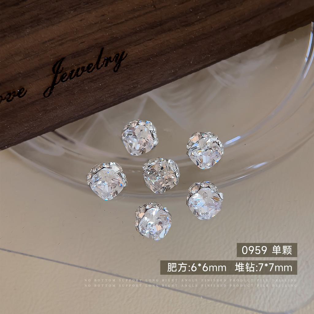 Sparkling Zircon Nail Art Pile Jewelry Light Luxury Versatile Transparent White No Bottom Support Rock Sugar Pigeon Egg Ball Finished Product