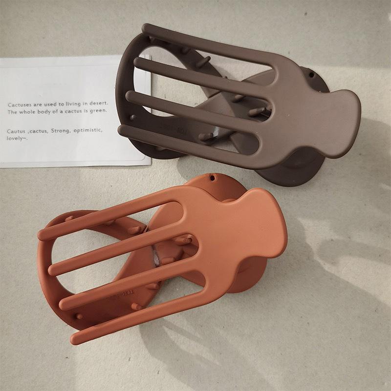 Haarklammer mit mattiertem Leopardenmuster, einfache, langlebige Haarspange in Form einer Acht in Form eines Entenschnabels für Frauen, Haarnadel für Pferdeschwanz